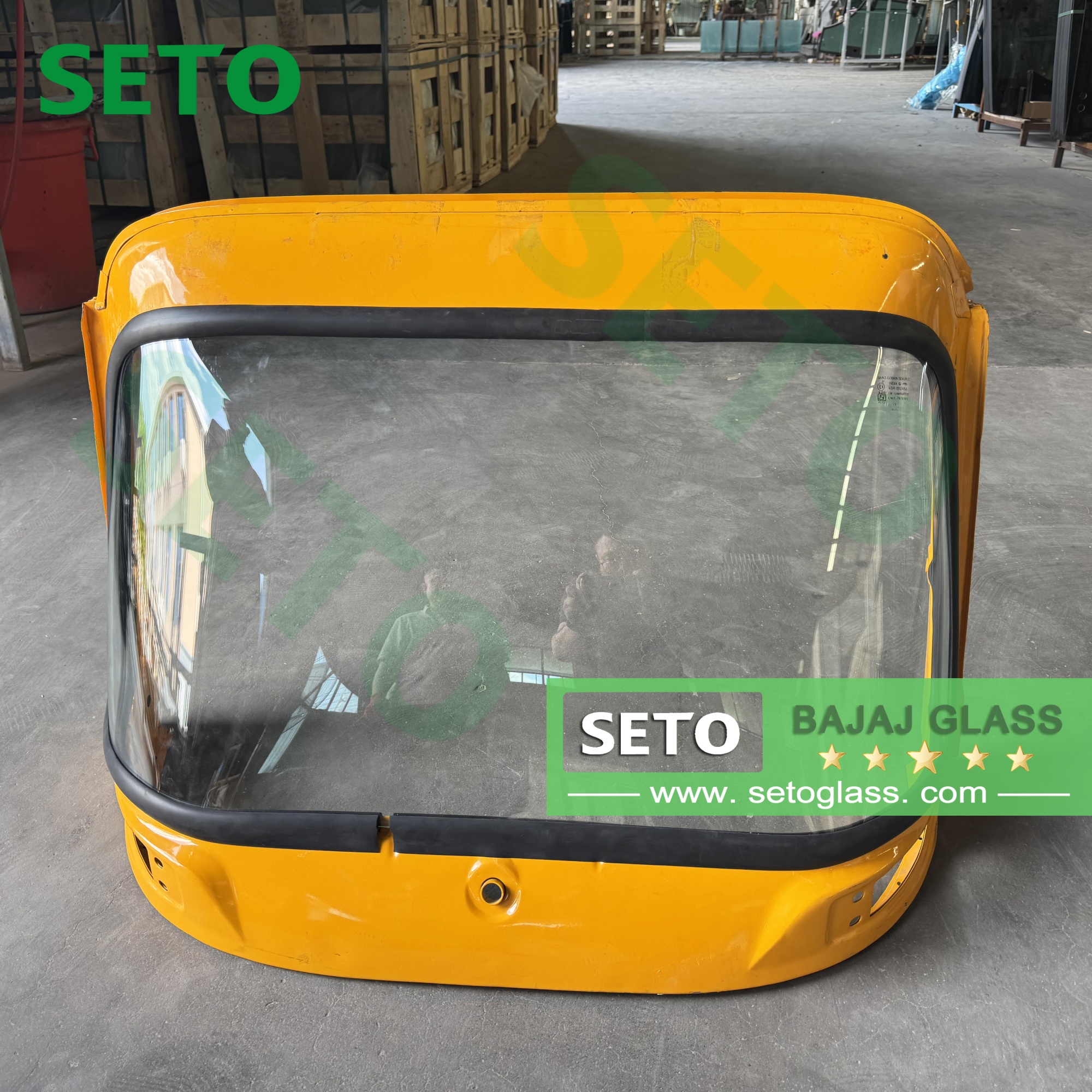 Горячий изогнутый ламинированный баджадж Трехкоягкий трициле 